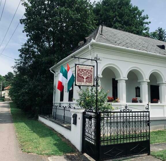 مبيت وإفطار Agriturismo Villa Carlotta