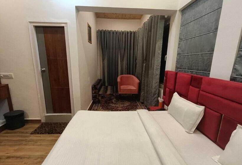 酒店 Collection O The Maan Resort