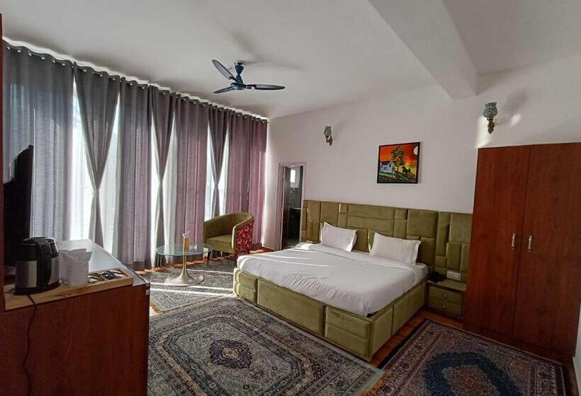 酒店 Collection O The Maan Resort