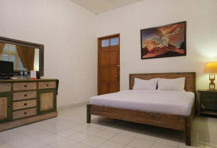 호텔 Reddoorz At Griya Cemara Homestay Yogyakarta