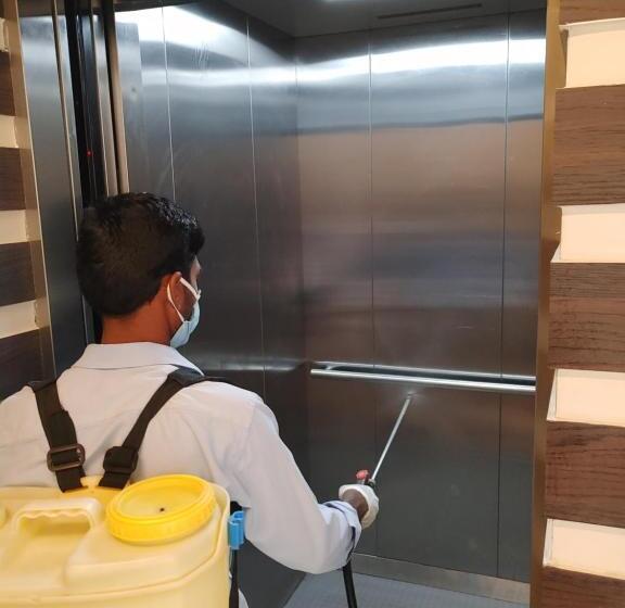 Отель Downtown Business