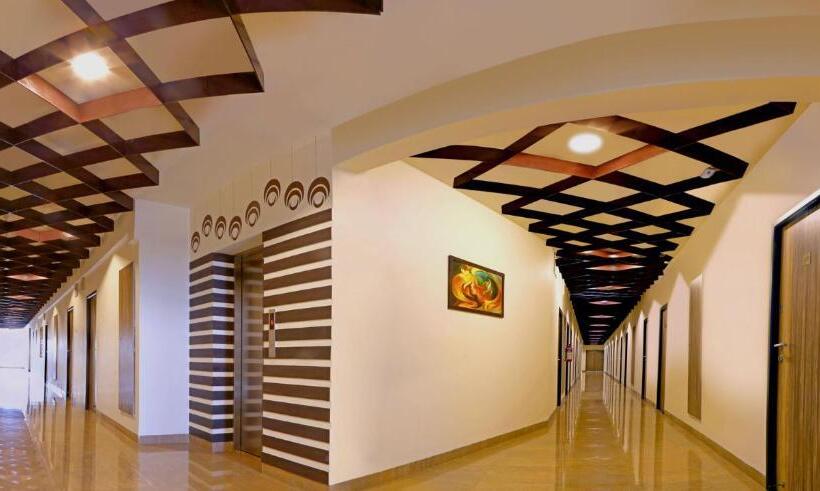 Отель Downtown Business