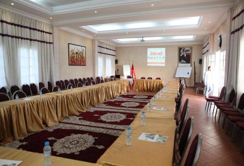 استراحتگاه Zerad