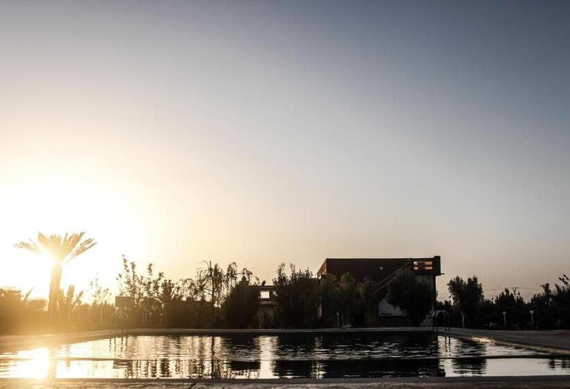 استراحتگاه Zerad