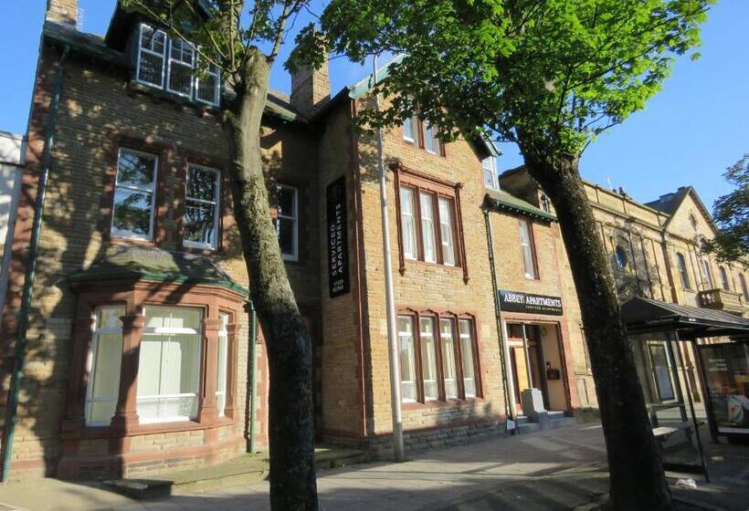 Abbey Apartments Modern Aparthotel For Tourists & Professionals