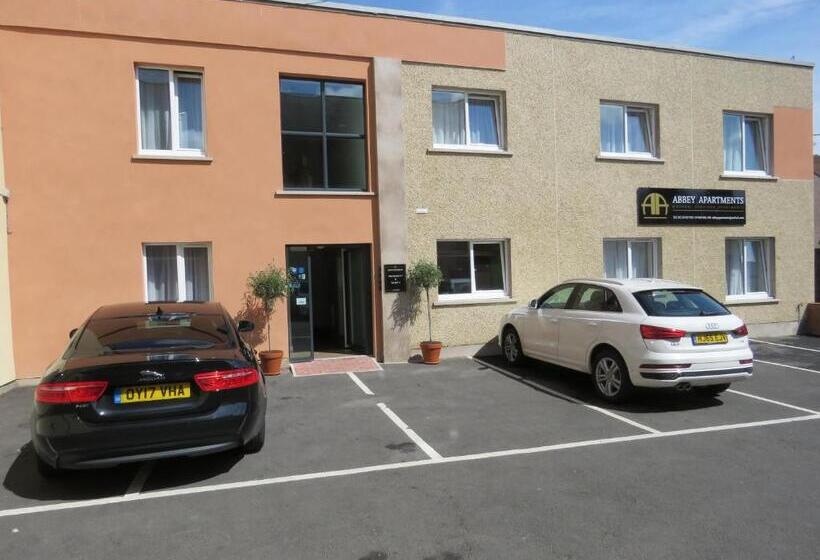 Abbey Apartments Modern Aparthotel For Tourists & Professionals