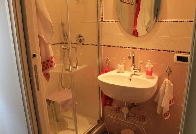 تختخواب و صبحانه Da Agnese Locazioni Brevi