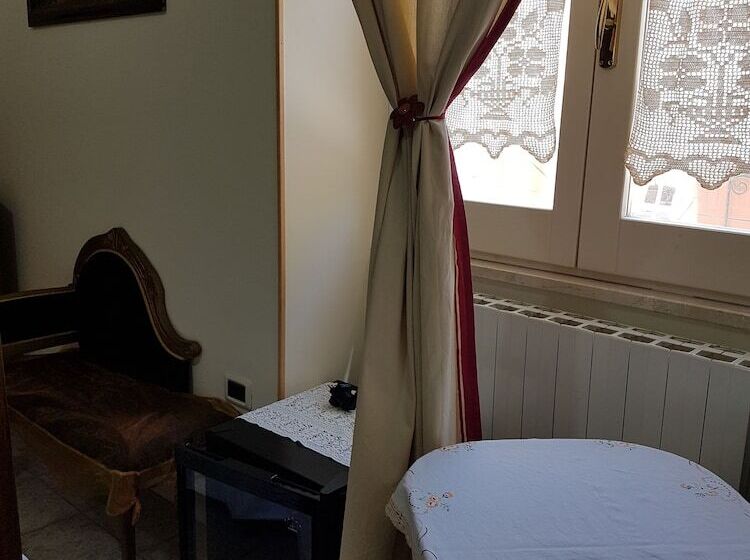 تختخواب و صبحانه Da Agnese Locazioni Brevi