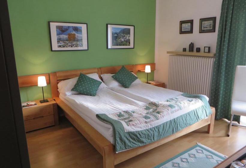 Haus Erika Bad Gastein B & B