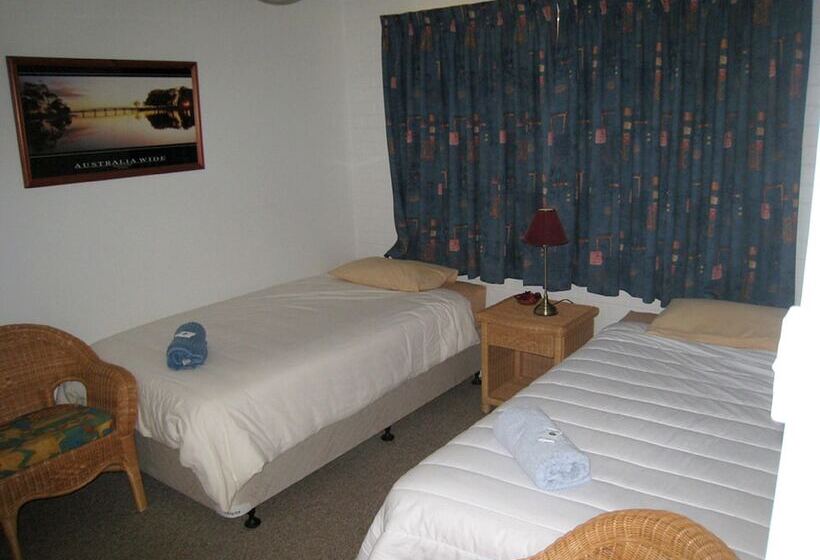 Como Apartments   Geraldton