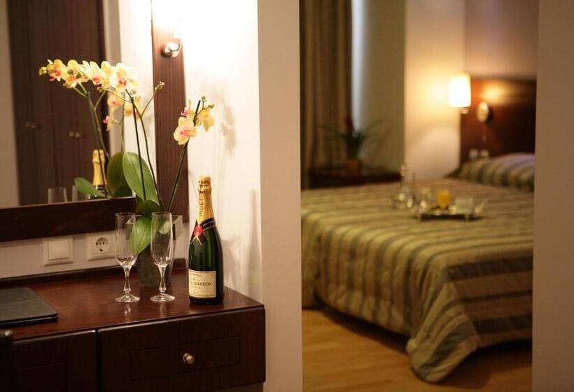 Flisvos Hotel Nafpaktos