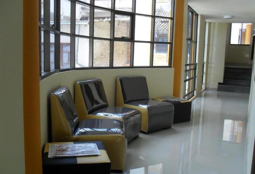 Hostal Corona Blanca