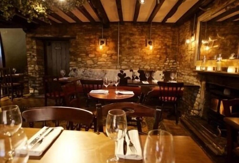 فندق فئة نجمة واحدة Woodstock Arms