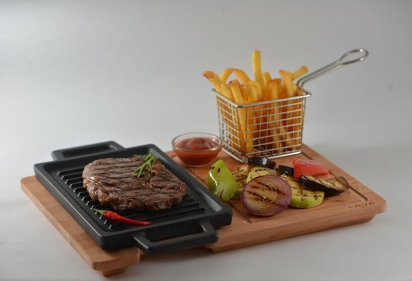 Отель Alpha Business