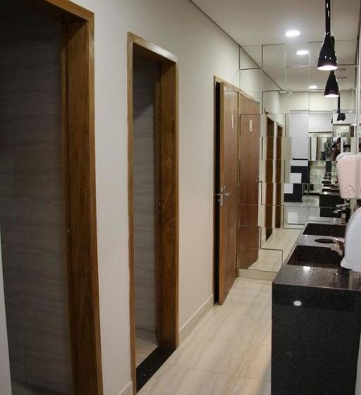 ホテル Alzira Imperial