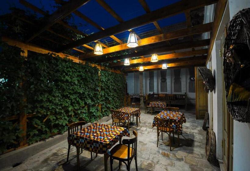 בית מלון כפרי Bibi Khanym