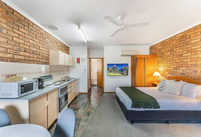 هتل Big4 Tasman Holiday Parks   Warrnambool