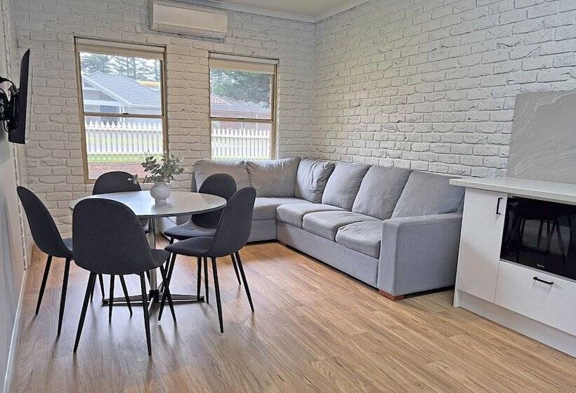 هتل Big4 Tasman Holiday Parks   Warrnambool