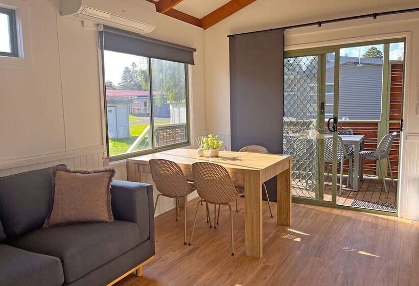 هتل Big4 Tasman Holiday Parks   Warrnambool