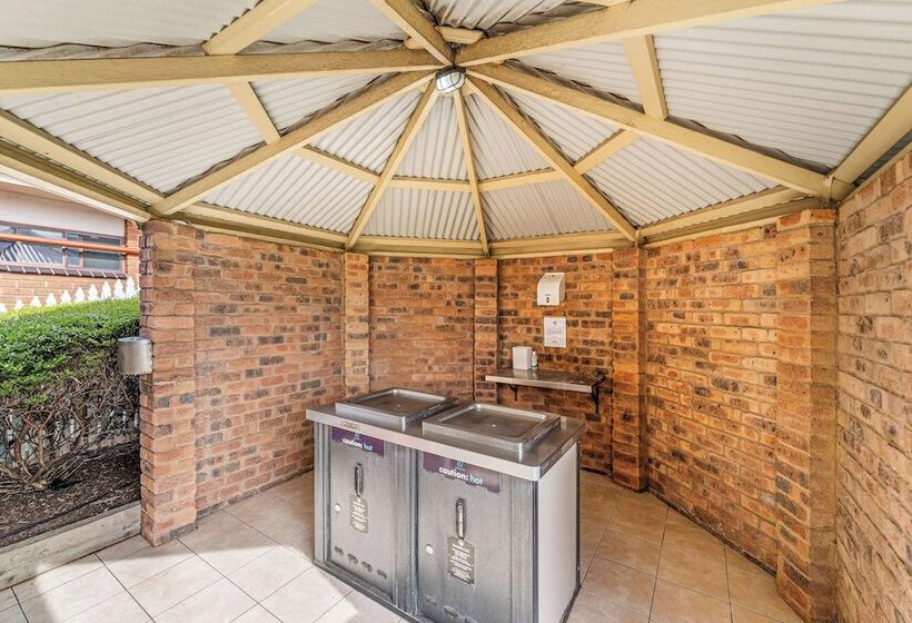 هتل Big4 Tasman Holiday Parks   Warrnambool