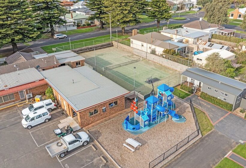 هتل Big4 Tasman Holiday Parks   Warrnambool