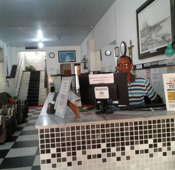 בית מלון כפרי Britânia