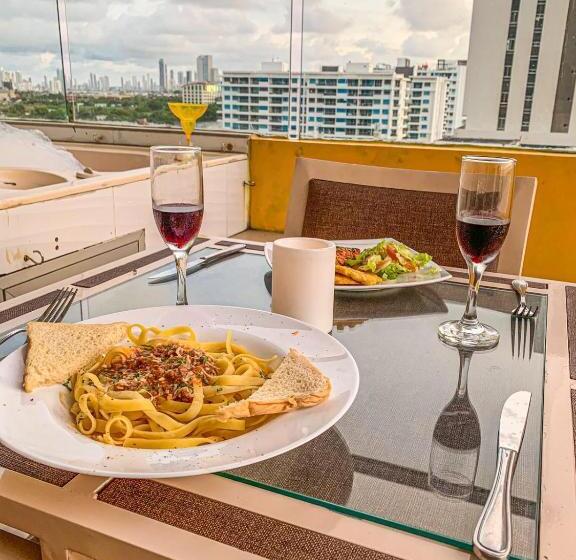 فندق Cabreromar By Geh Suites