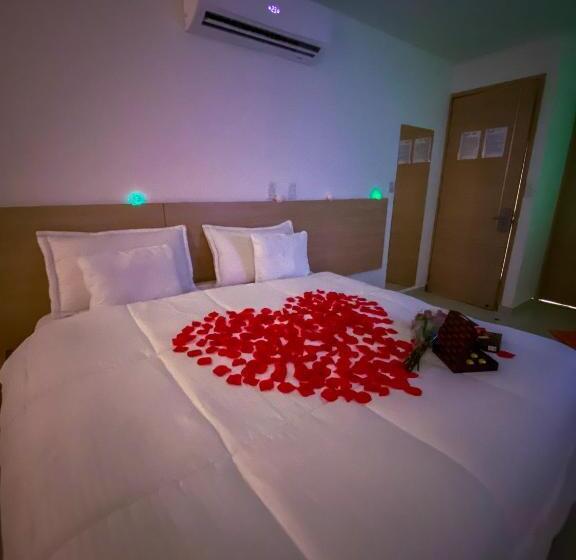 فندق Cabreromar By Geh Suites