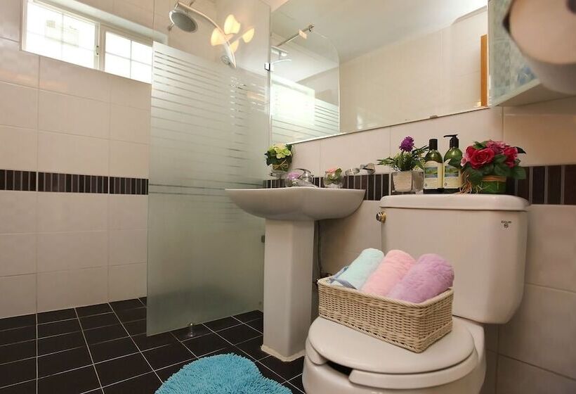 Hotel Castle In The Forest