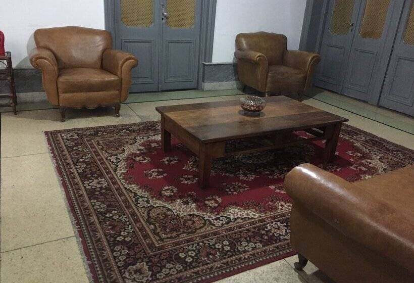 בית מלון כפרי Claridge