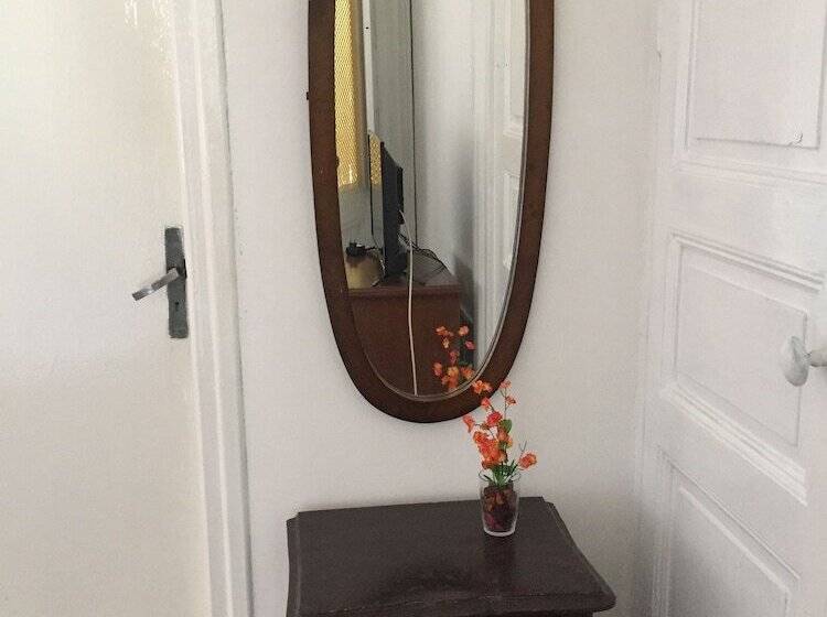 בית מלון כפרי Claridge