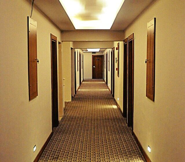 فندق Comfort Ada Class