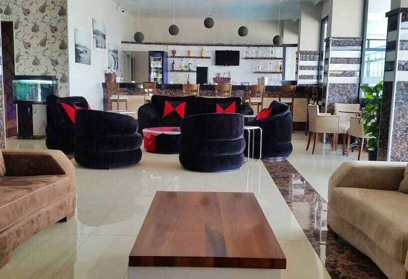 فندق Comfort Ada Class