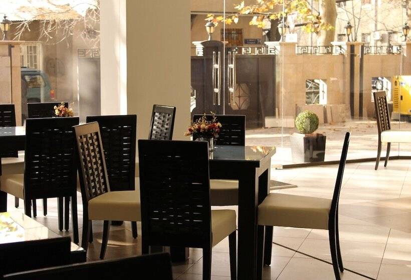 هتل Coral Boutique