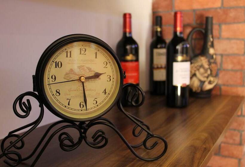 هتل Coral Boutique