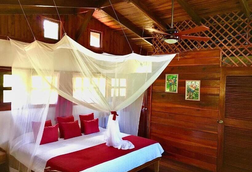 ホテル El Encanto