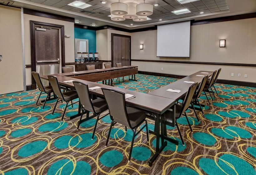 فندق Hampton Inn & Suites Nashville Hendersonville