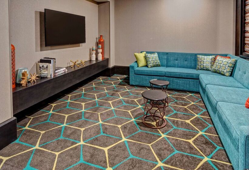 فندق Hampton Inn & Suites Nashville Hendersonville