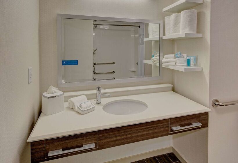 فندق Hampton Inn & Suites Nashville Hendersonville
