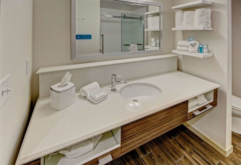 فندق Hampton Inn & Suites Nashville Hendersonville