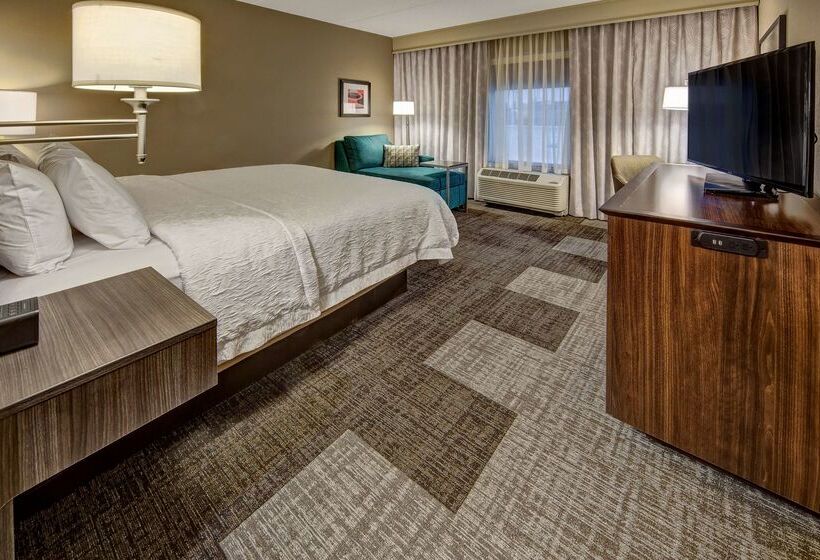 فندق Hampton Inn & Suites Nashville Hendersonville
