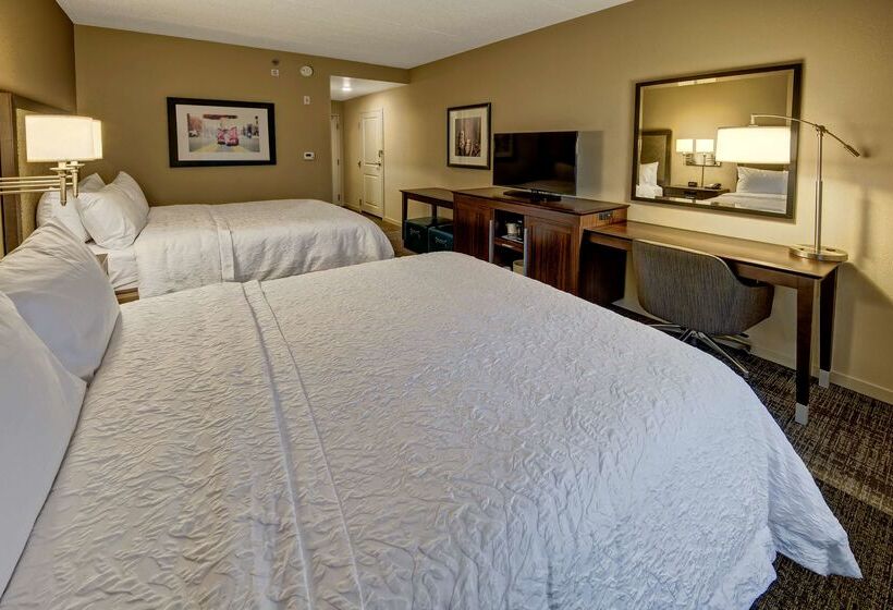 فندق Hampton Inn & Suites Nashville Hendersonville