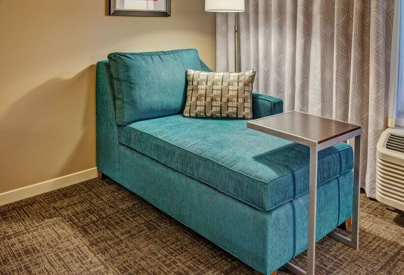 בית מלון כפרי Hampton Inn & Suites Nashville Hendersonville