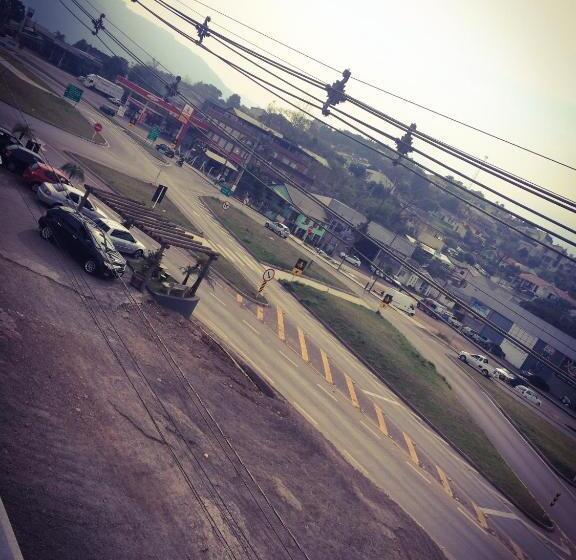 בית מלון כפרי Hengu