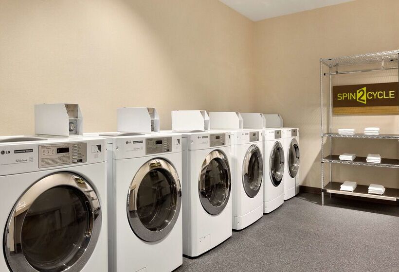 Отель Home2 Suites By Hilton Destin