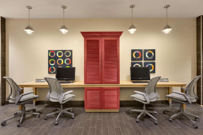 Отель Home2 Suites By Hilton Destin