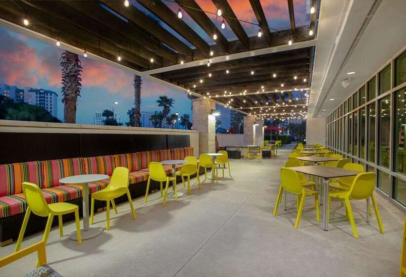 Отель Home2 Suites By Hilton Destin