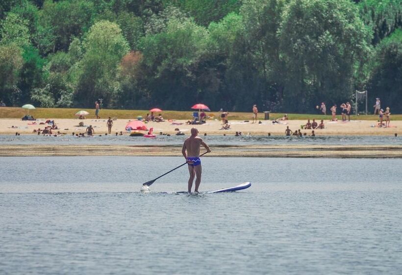 Отель Inn Design Resto Novo Le Mans