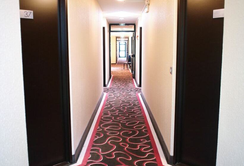 Отель Inn Design Resto Novo Le Mans