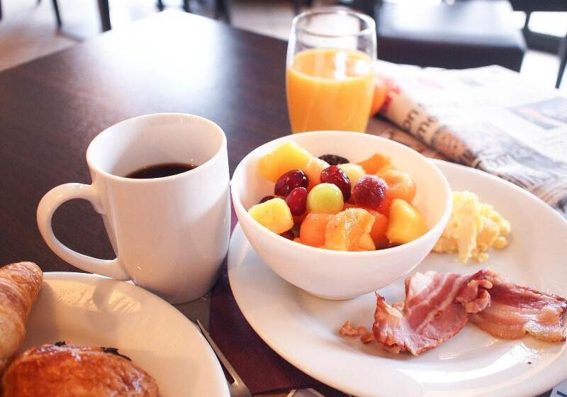 Отель Inn Design Resto Novo Le Mans